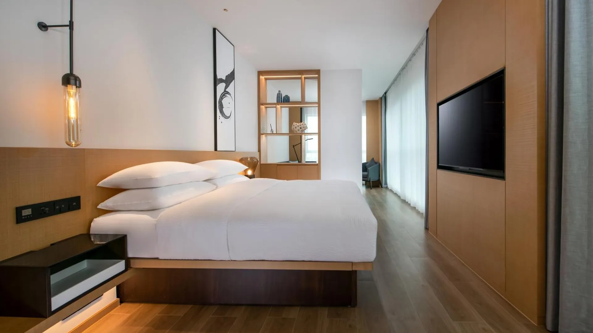 Fairfield By Marriott Shenzhen Bao'An Hotel 4*,